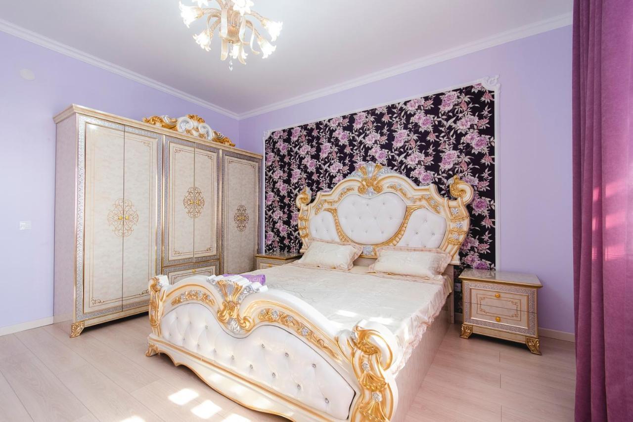 Razmestim В Жк Шахристан На 15 Этаже Almaty Ngoại thất bức ảnh